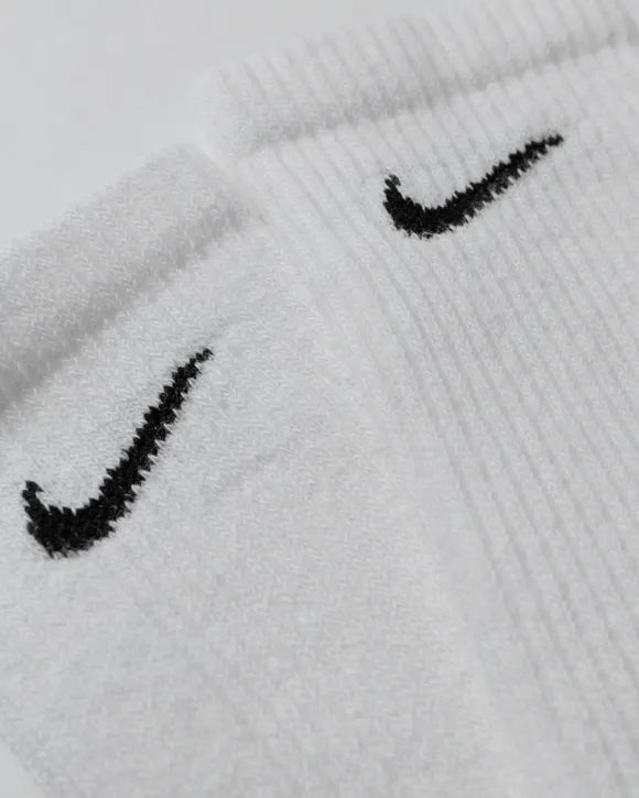 Nike 6 Pairs Socks DRI-FIT Men Women Everyday Sports Crew Cotton White