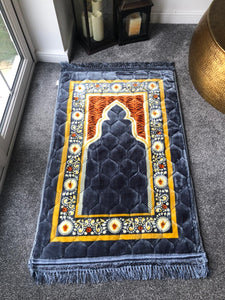 Prayer Mat Extra Cushioned Muslim Islamic Thick Musallah Namaz Extra Padded Rug